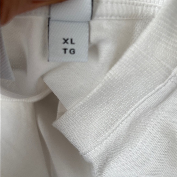 Burberry Embroidered Logo Top - Picture 7 of 8